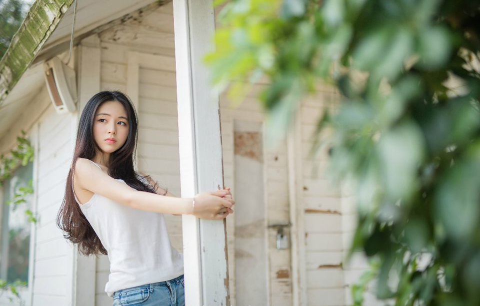 “危言耸听，真当我不敢斩你不成！”刘璝没想到庞统如今被自己拿在手中，竟然丝毫不知进退，竟然还敢反过来恐吓自己，当即大怒道。